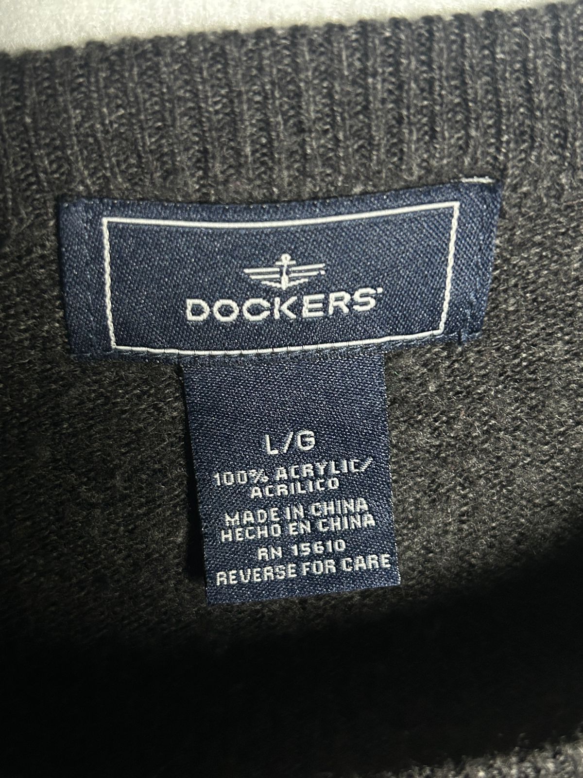 Dockers Round Neck Sweater - Large