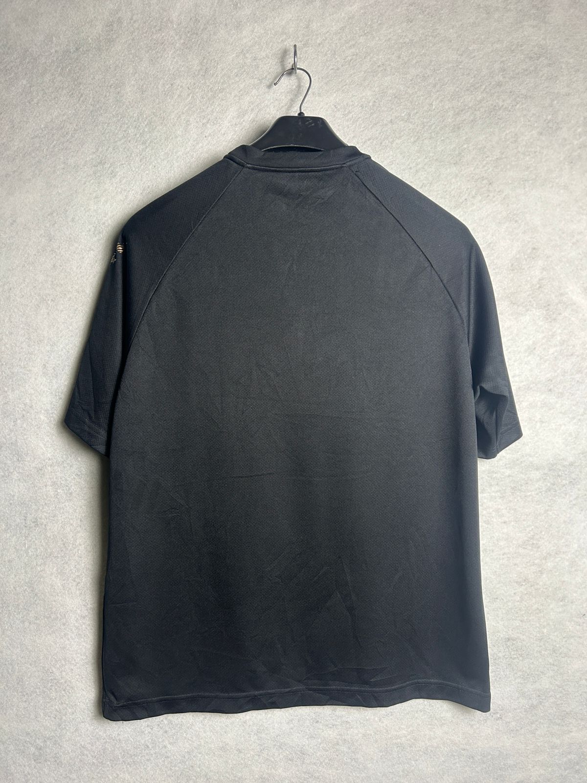 Champion Golden Logo Black Tee - Medium