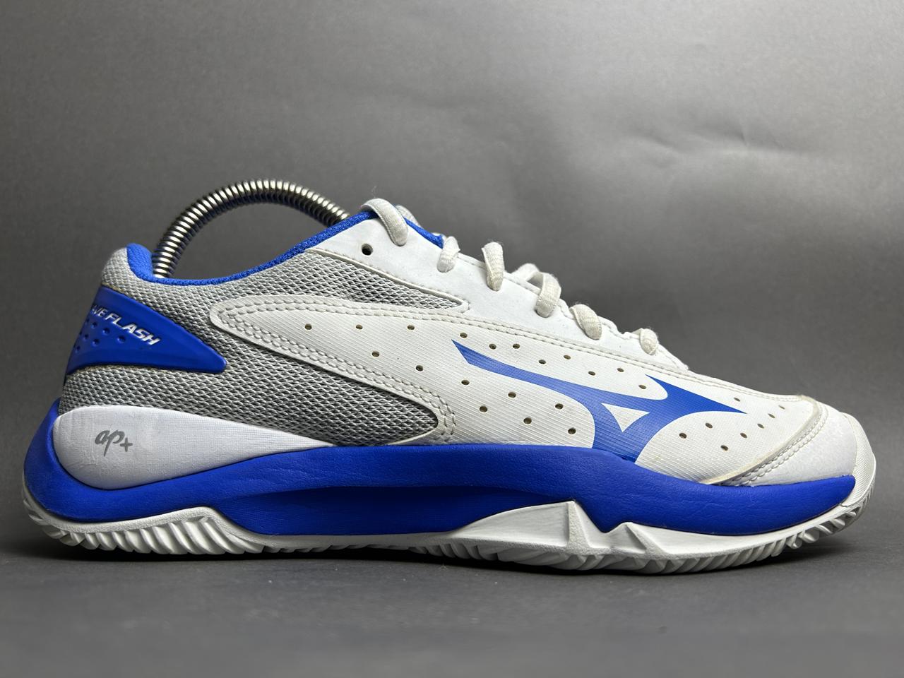 Mizuno Wave Flash CC - Euro 38.5