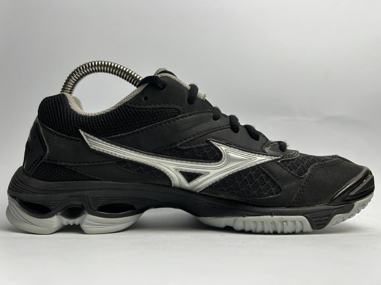 Mizuno Wave Bolt 7 - Euro 39