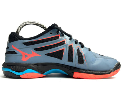 Mizuno Wave Hurricane 3 - Euro 38.5