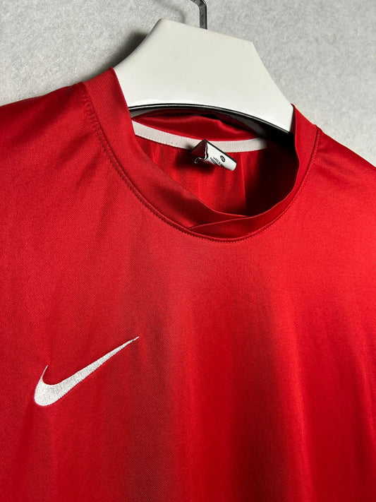 Nike Red/White Round Shirt - XL