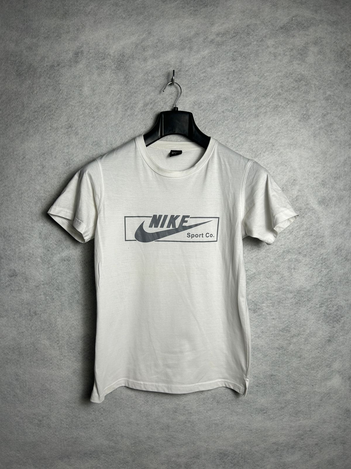 Nike White Sports.Co Logo - Small