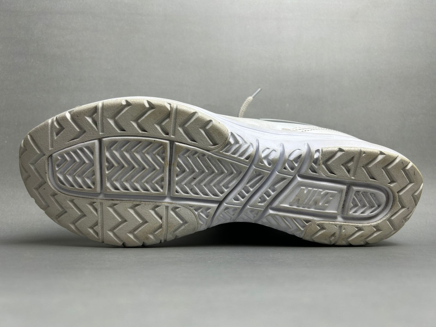 Nike Vapor Court White/Wolf Gray - Euro 42