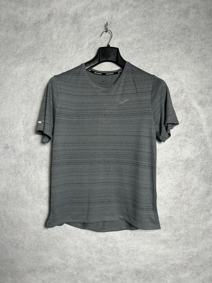 Nike Running Dri Fit - Small