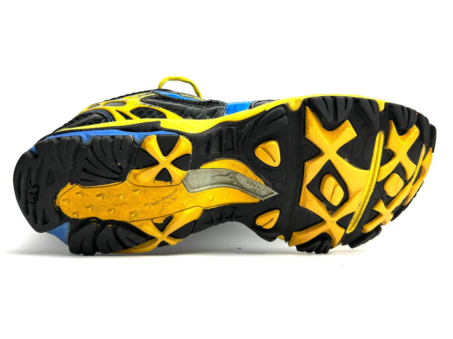 Mizuno Wave Ascend Otrain - Euro 42.5