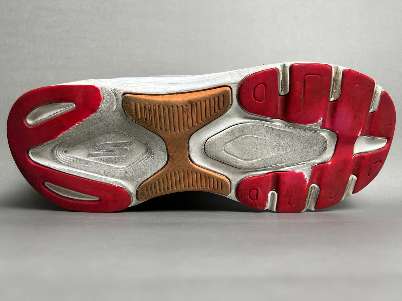 Skechers Max Cushioning - Euro 41