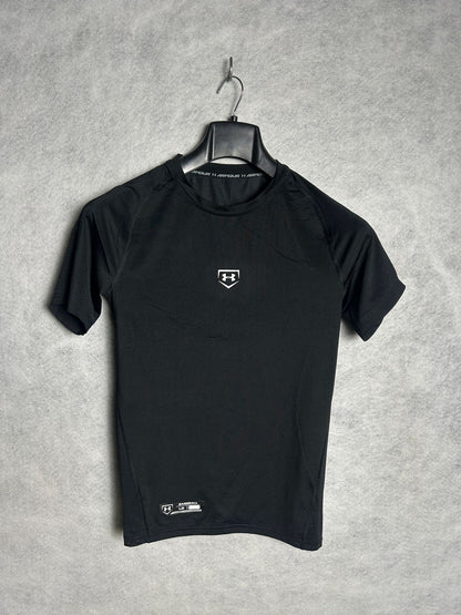 Under Armour Black Round Tee - Juniors Large