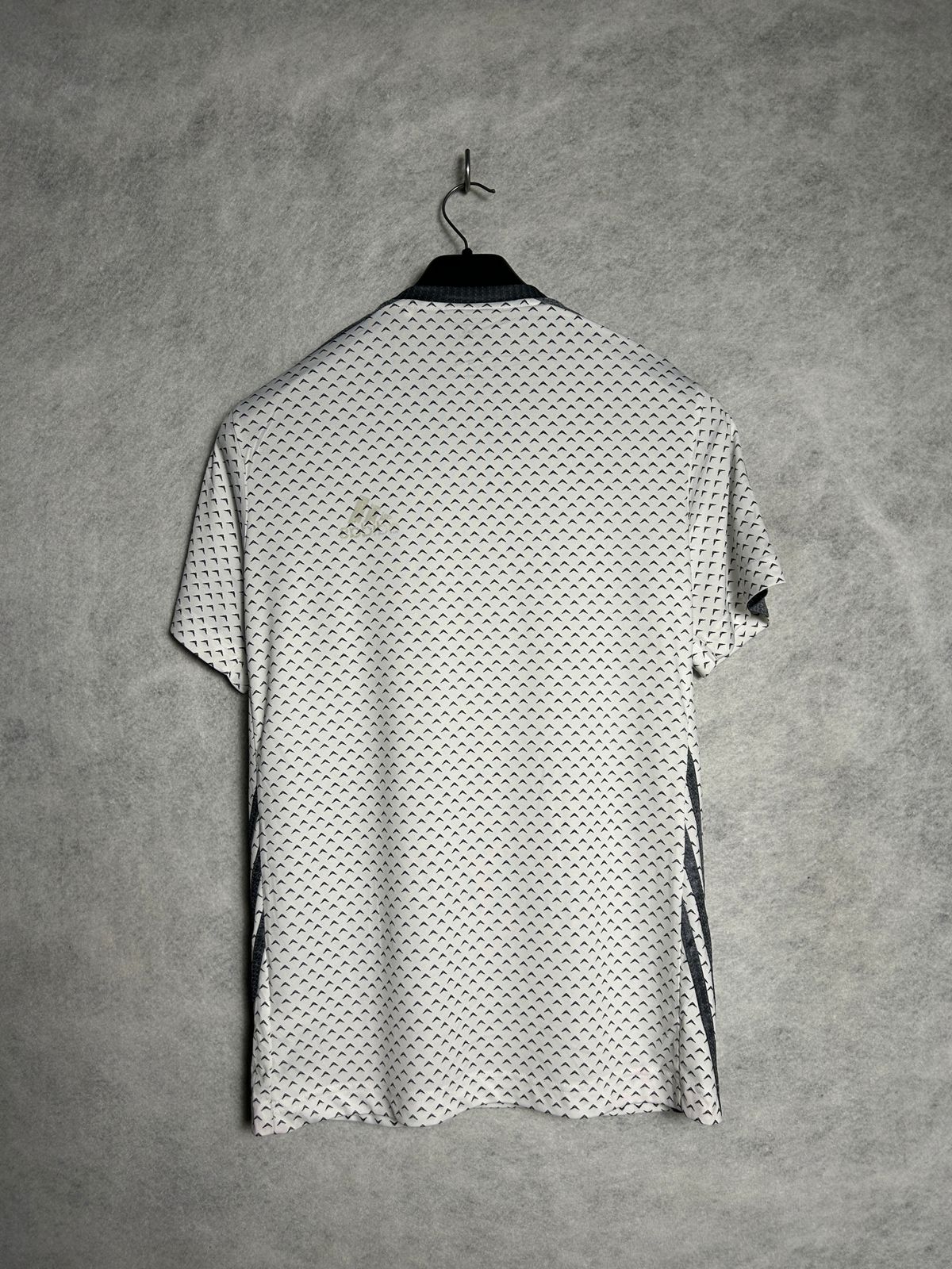 Adidas Fitted White Printed Tee - Large