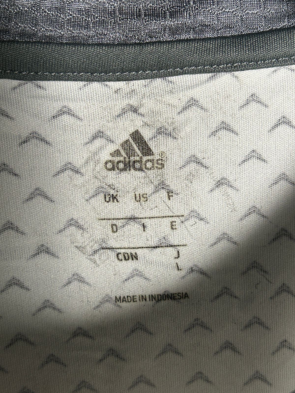 Adidas Fitted White Printed Tee - Large