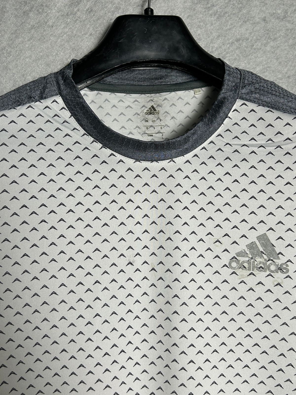 Adidas Fitted White Printed Tee - Large