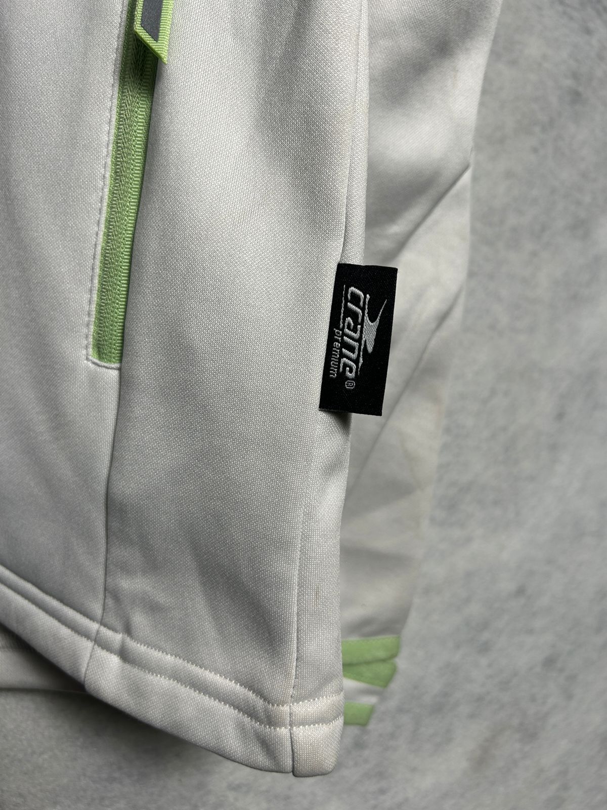 Crane Black & White (Neon Zip) Training Upper - XL