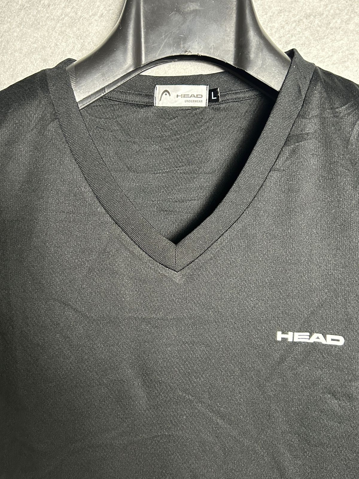 Head Black V Neck - Large