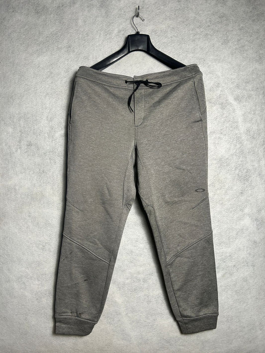 O Gray With Pockets Trouser- XL
