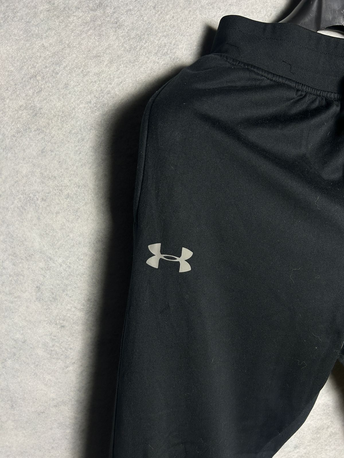 Under Armour (Cold Gear) Black Trouser - Small