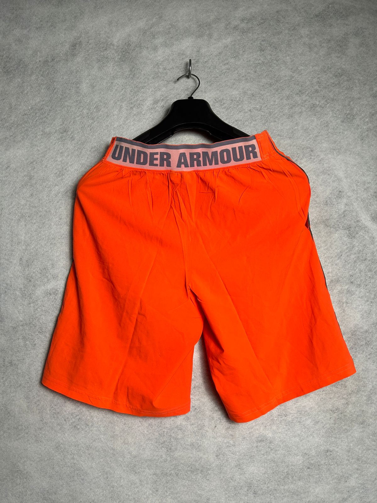 Under Armour Red Short - Medium