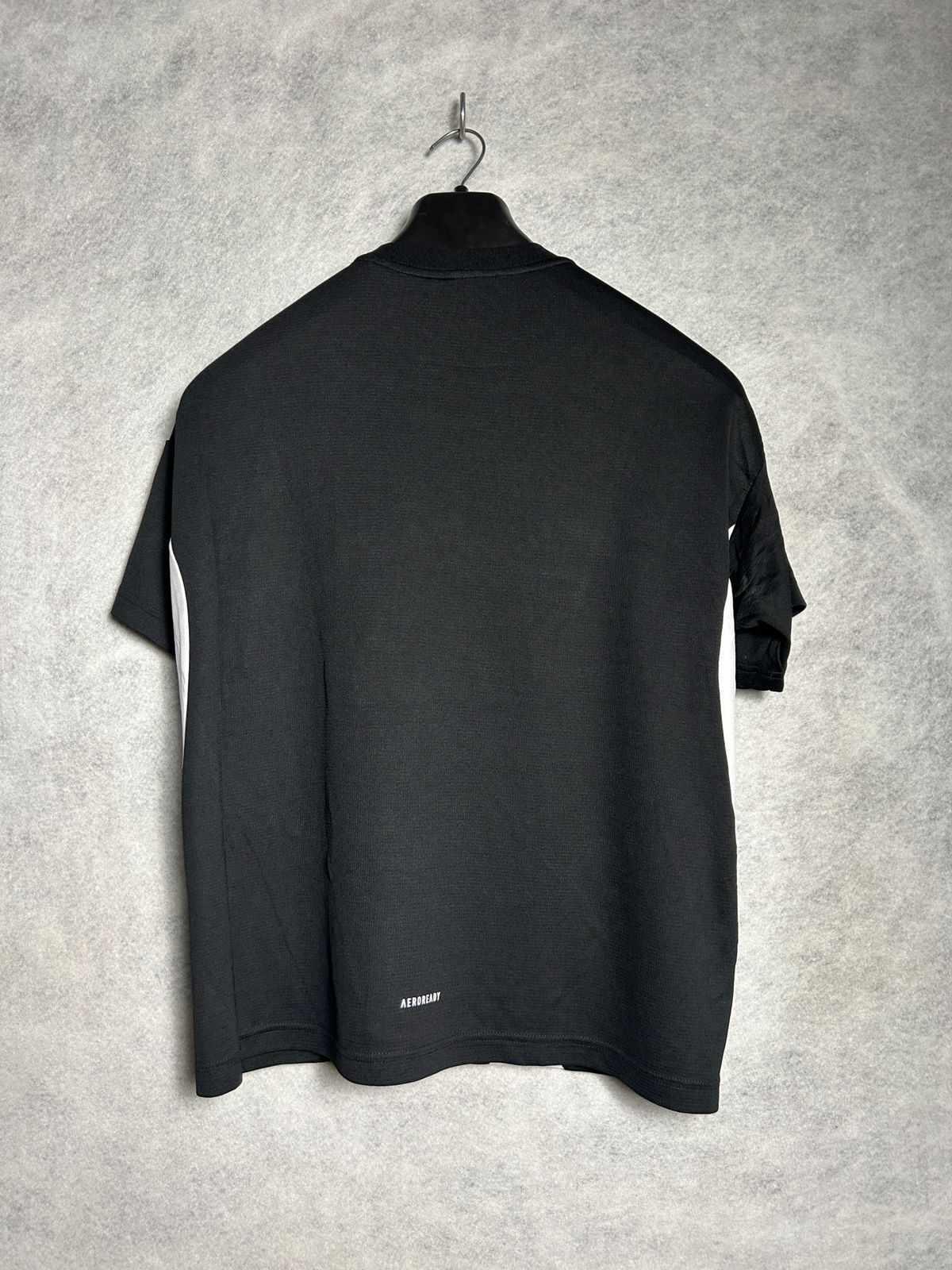 Adidas AeroReady Sportswear Black Round Tee - XL