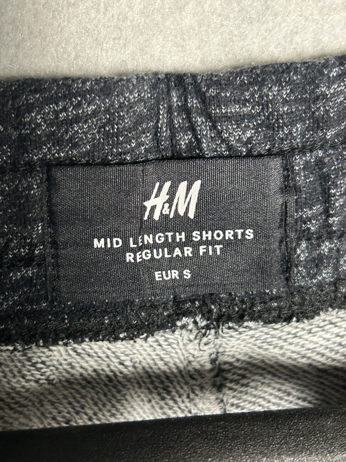 H & M Mid Length Short - Small