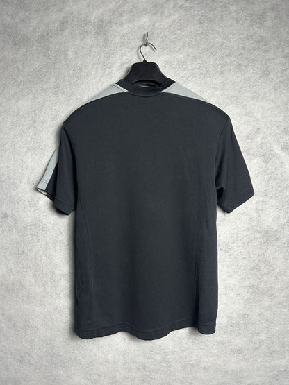 Nike Black Round Tee - Medium