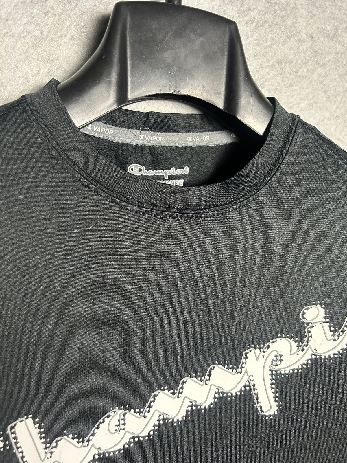 Champion Performance Black Round Tee - Medium