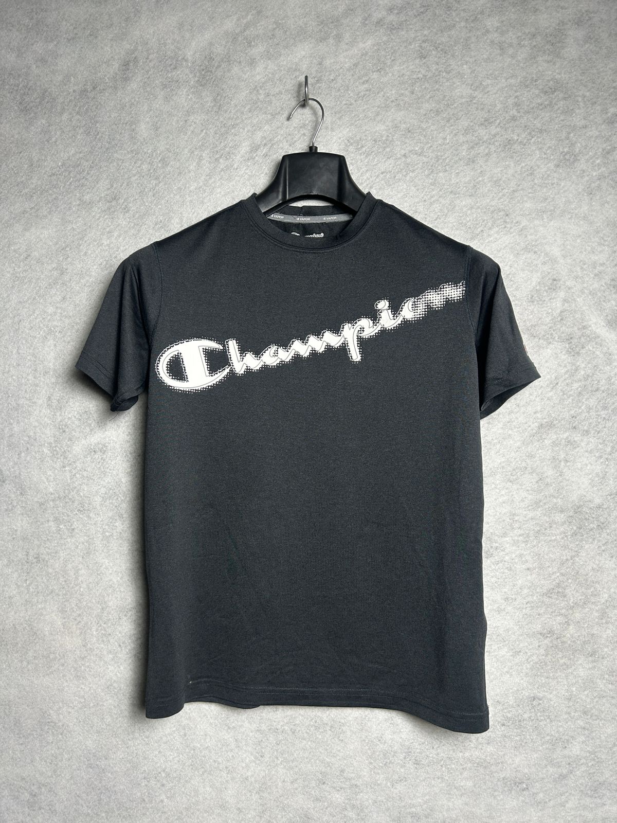 Champion Performance Black Round Tee - Medium