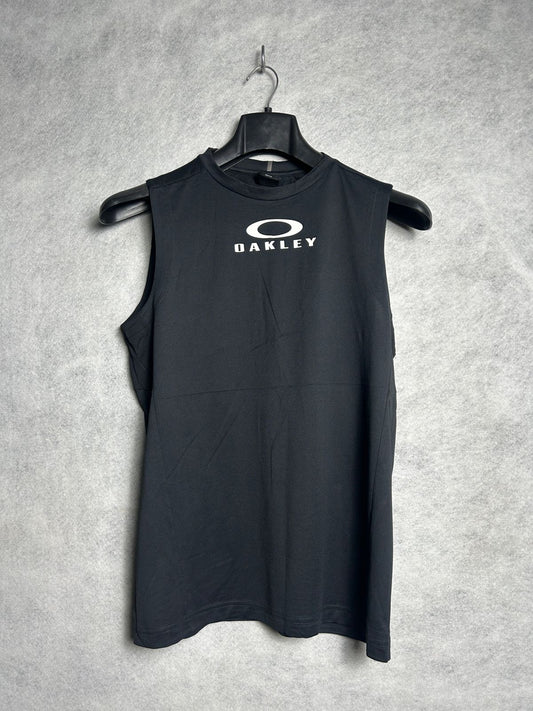 Oakely Black Sando Round Neck - Large