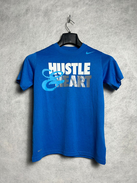 Nike Better World Hustle Heart Round Neck - Medium