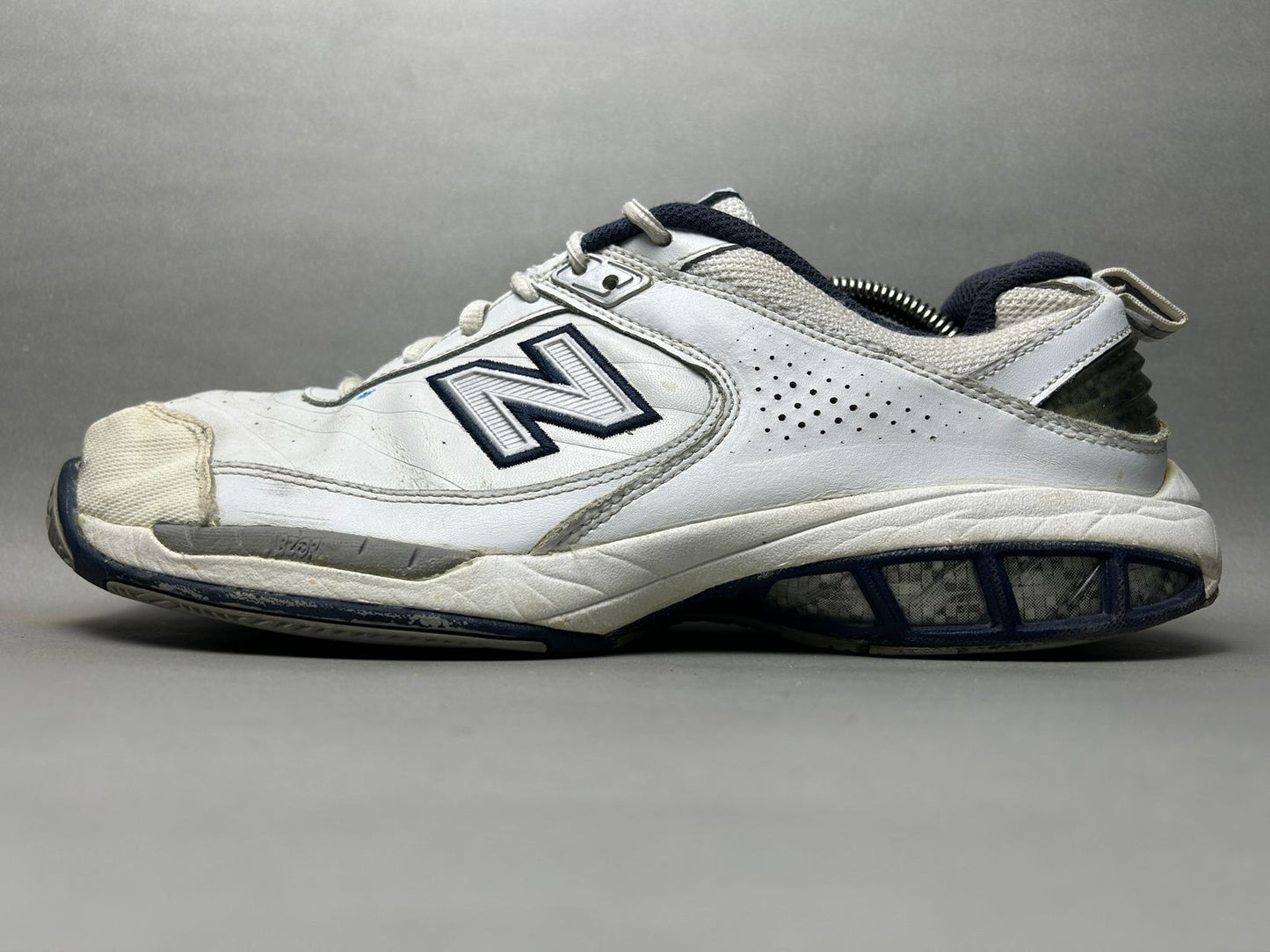 New Balance 806 - EURO 44.5