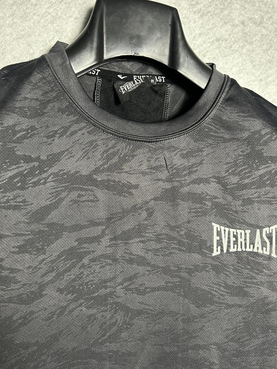 Everlast Round Neck - Medium