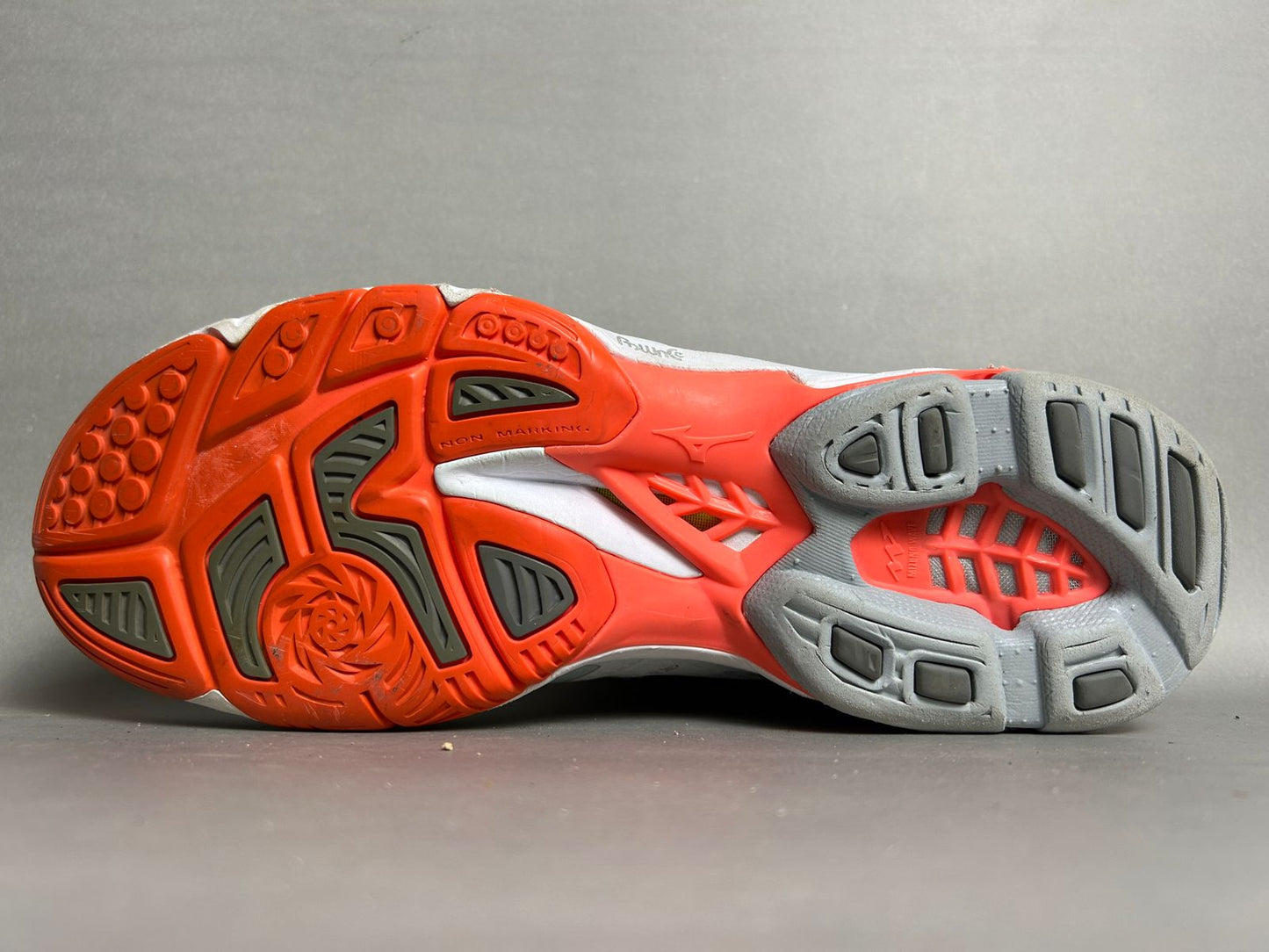 Mizuno Wave Lightning  - EURO 42
