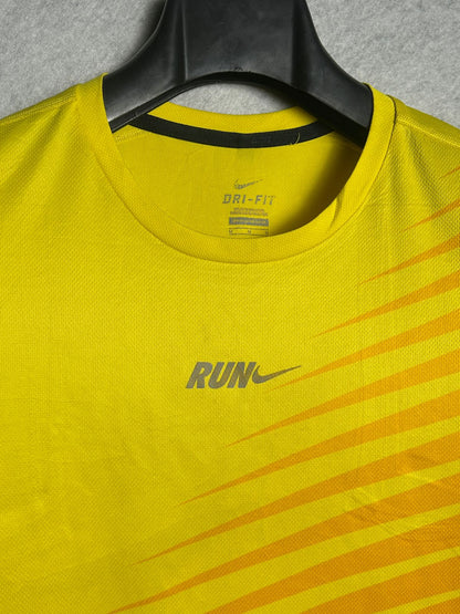 Nike Better World Yellow (Run) Round Neck - Medium