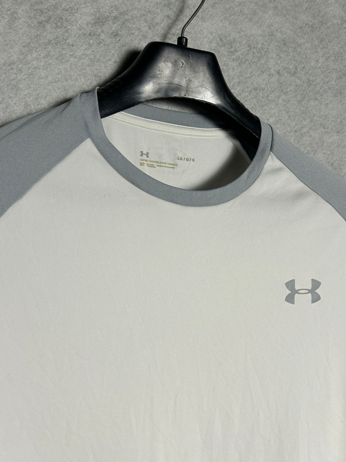 Under Armour Loose White Full Sleeves - Large