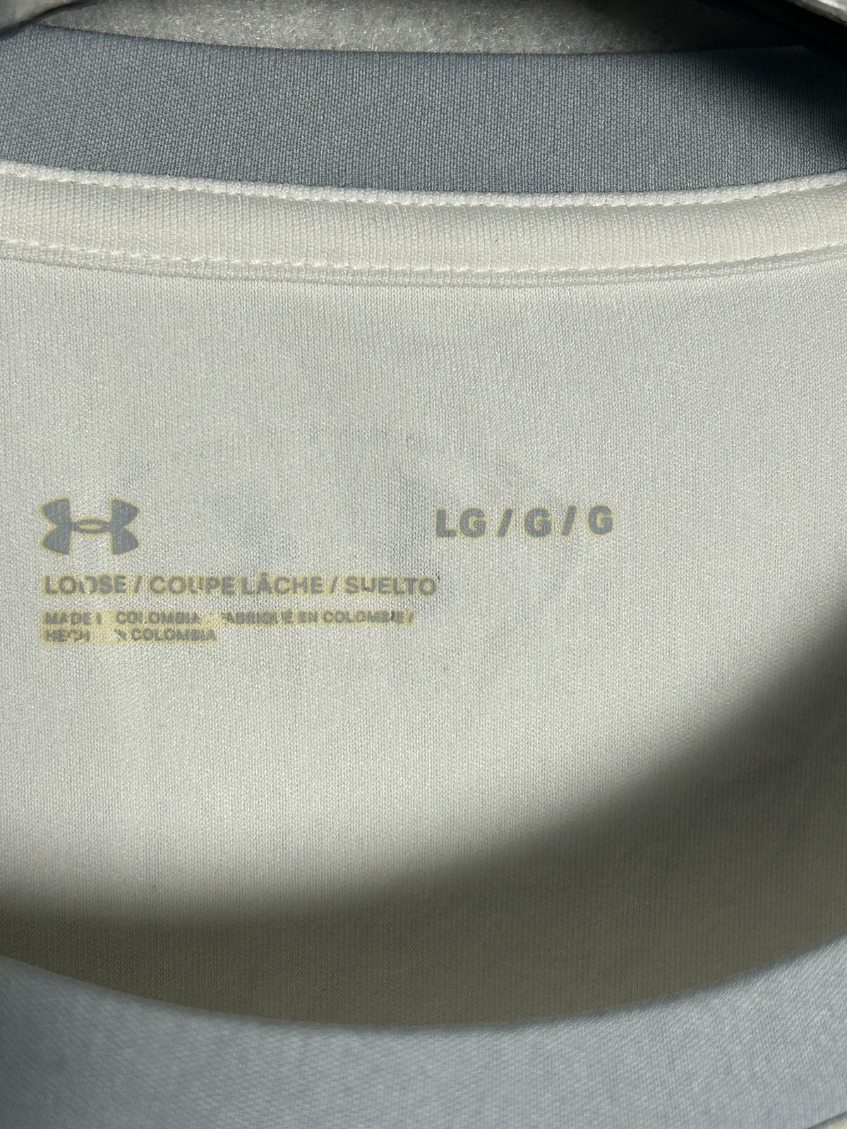 Under Armour Loose White Full Sleeves - Large