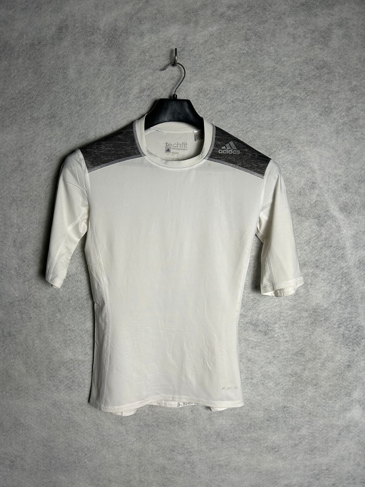 Adidas TechFit Climalite White CompressionXFitted (Player Jouer) - Large