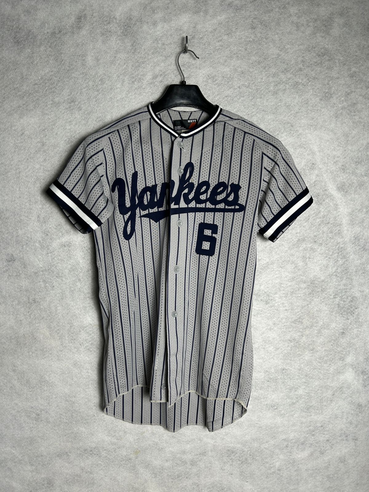 ZEET Light Gray BaseBall Jersey - Large