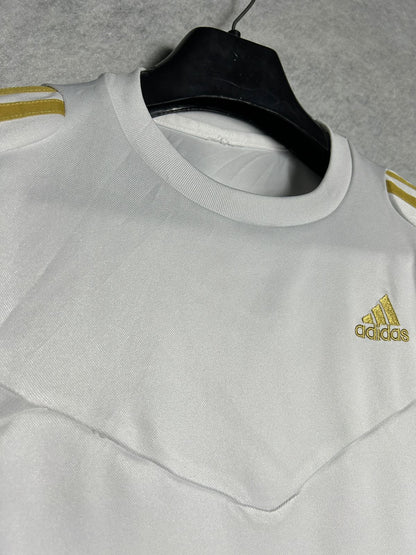Adidas White Round Neck - Small