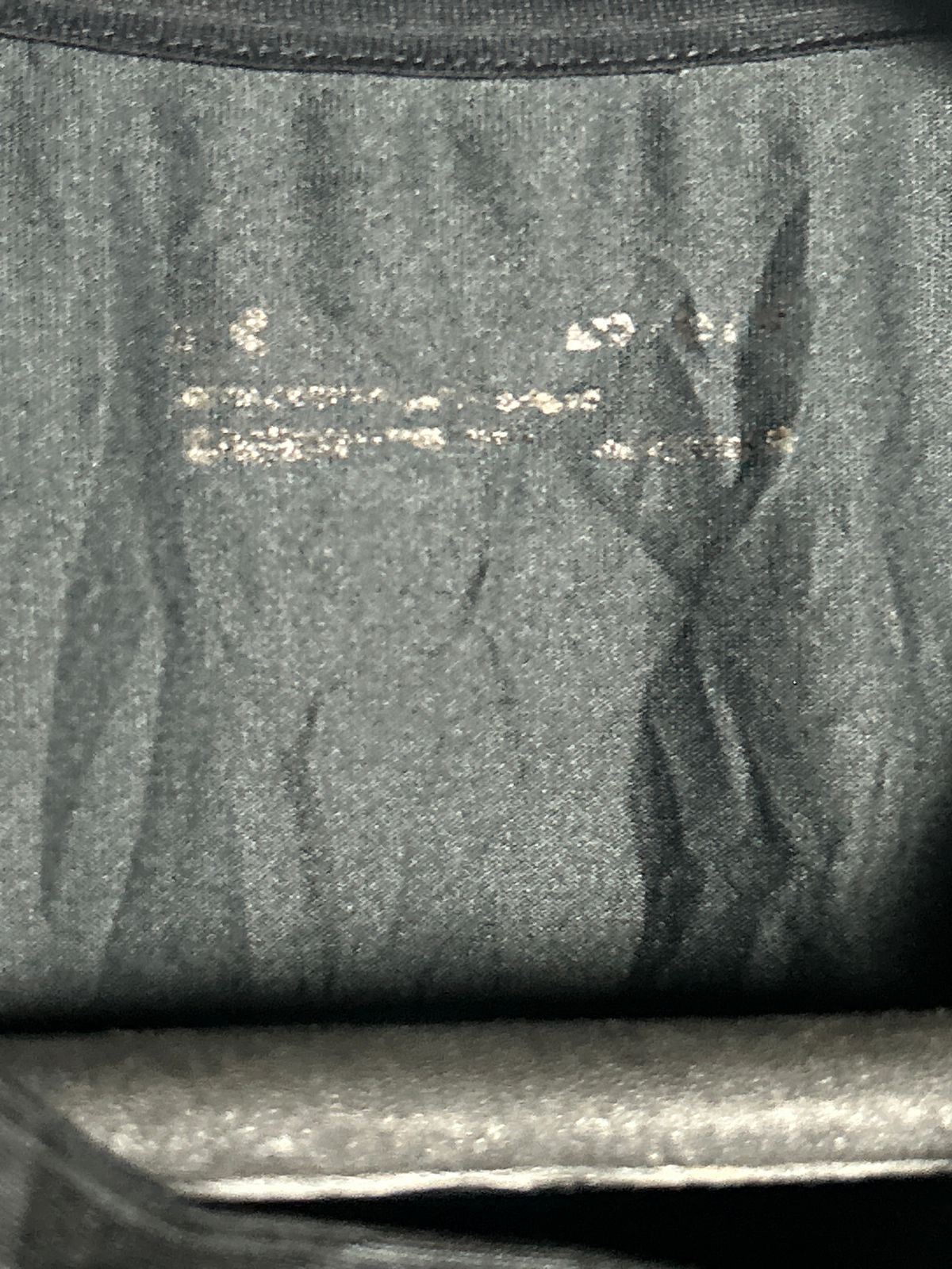 Under Armour Loose Heat Gear Black Round Tee- Medium
