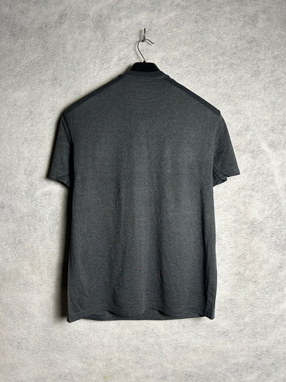 Nike Dri Fit V Neck - Small