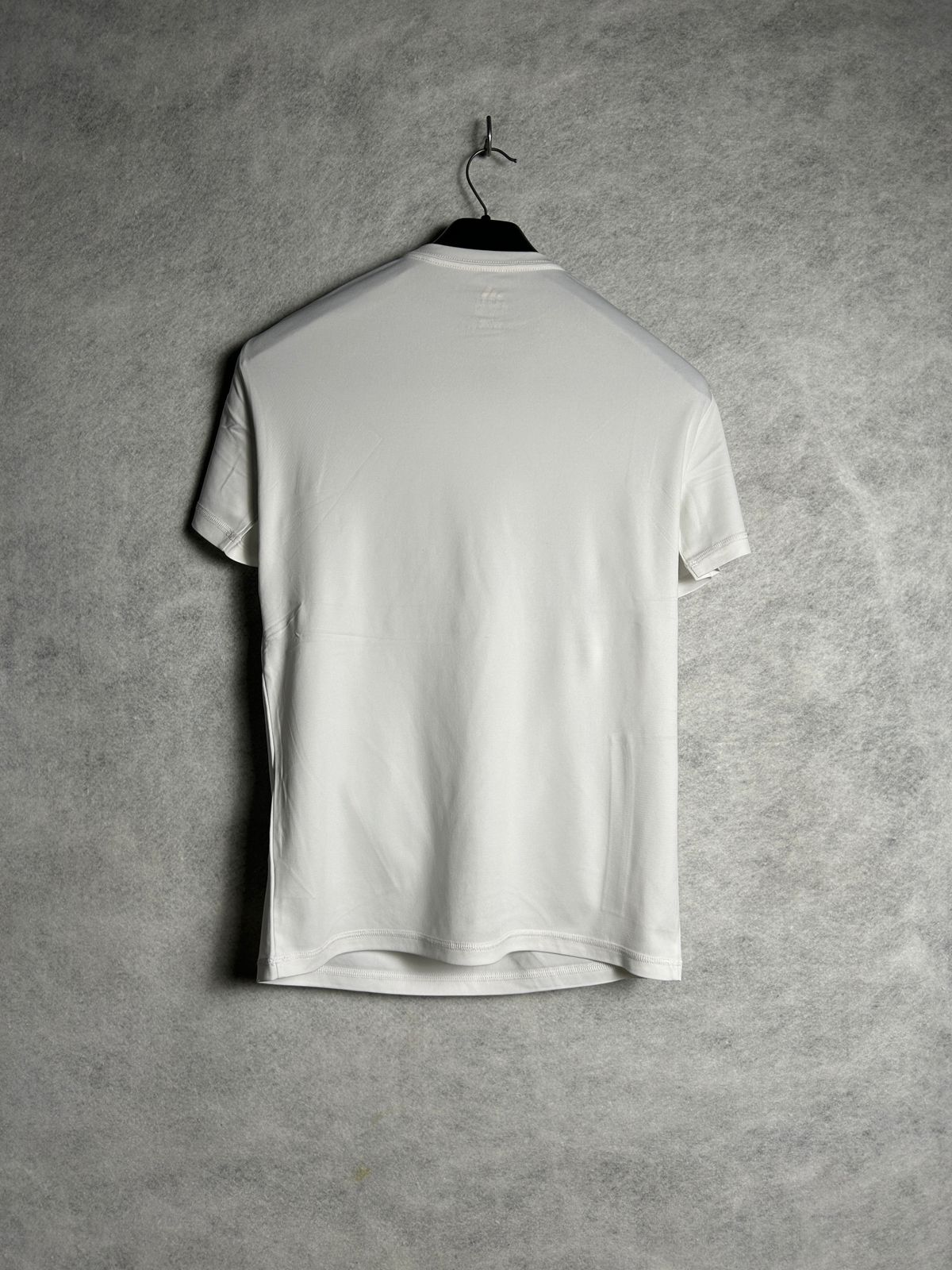 Adidas White Round Neck Fitted - Juniors Large