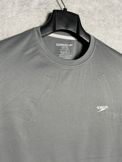 Speedo Gray Round Tee - Small