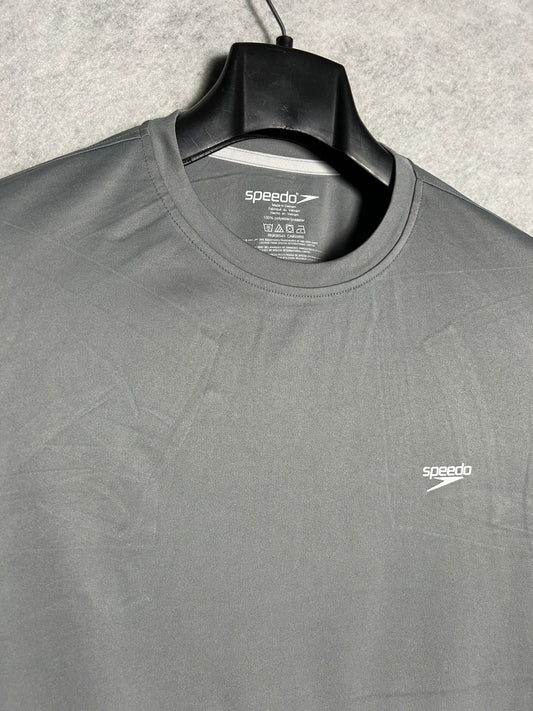 Speedo Gray Round Tee - Small