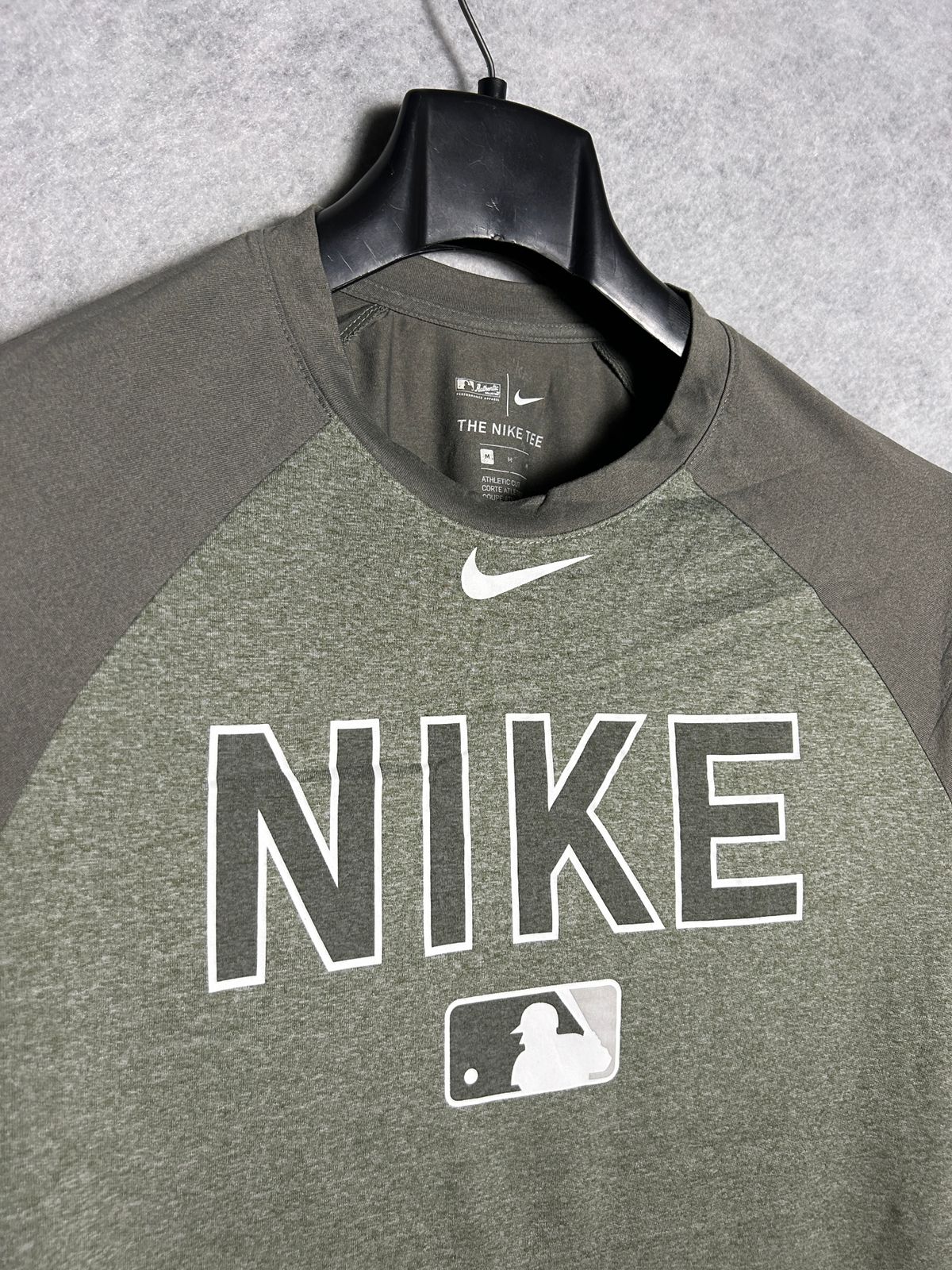 The Nike Tee  - Medium
