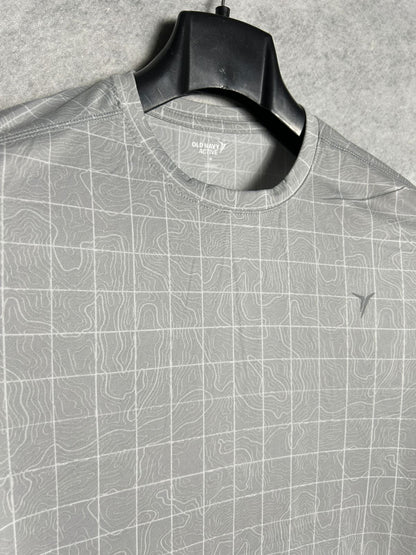 Old Navy Gray Check Go Dry Round Neck - Medium