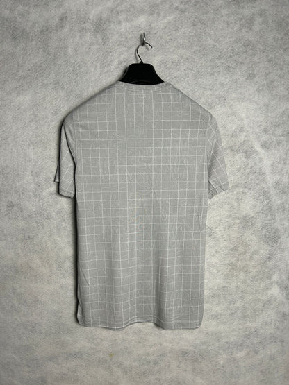 Old Navy Gray Check Go Dry Round Neck - Medium
