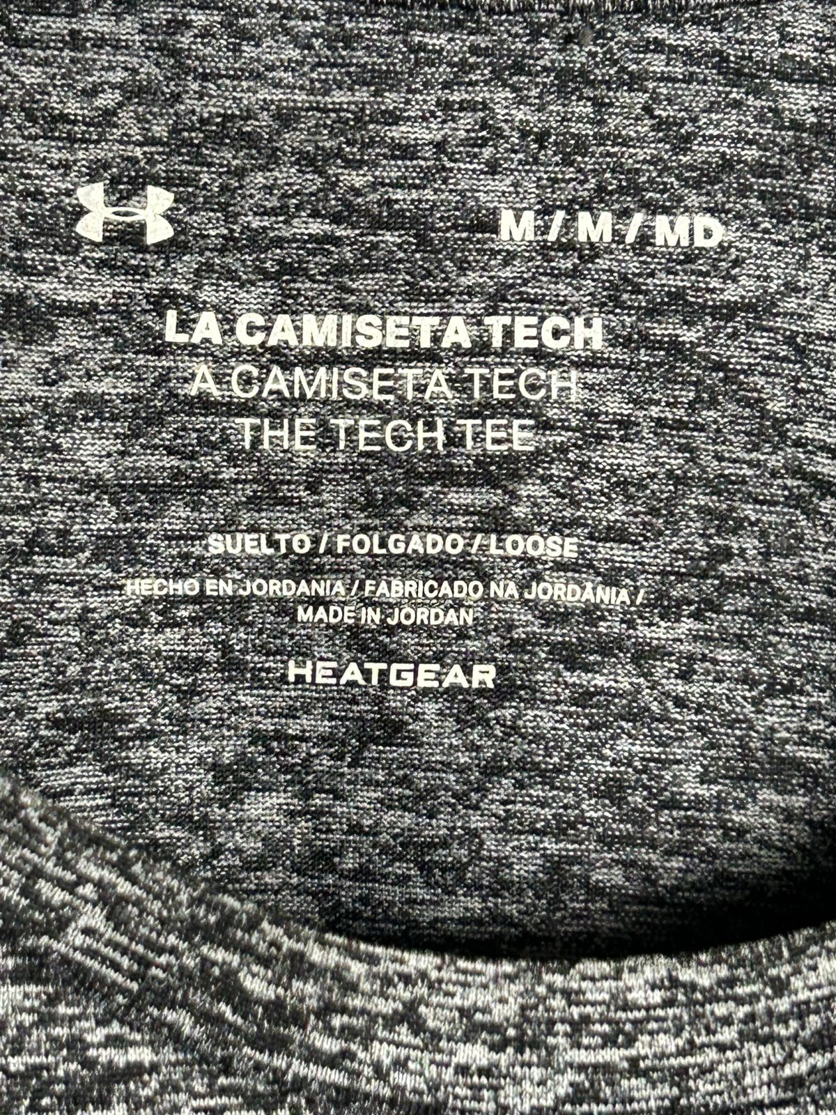 Under Armour La Camiseta Tech Loose Gray Round Neck - Medium