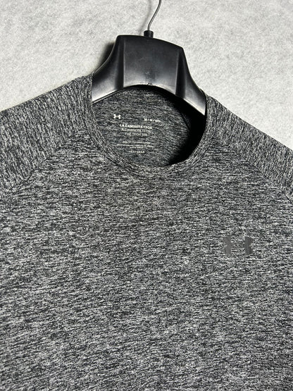 Under Armour La Camiseta Tech Loose Gray Round Neck - Medium