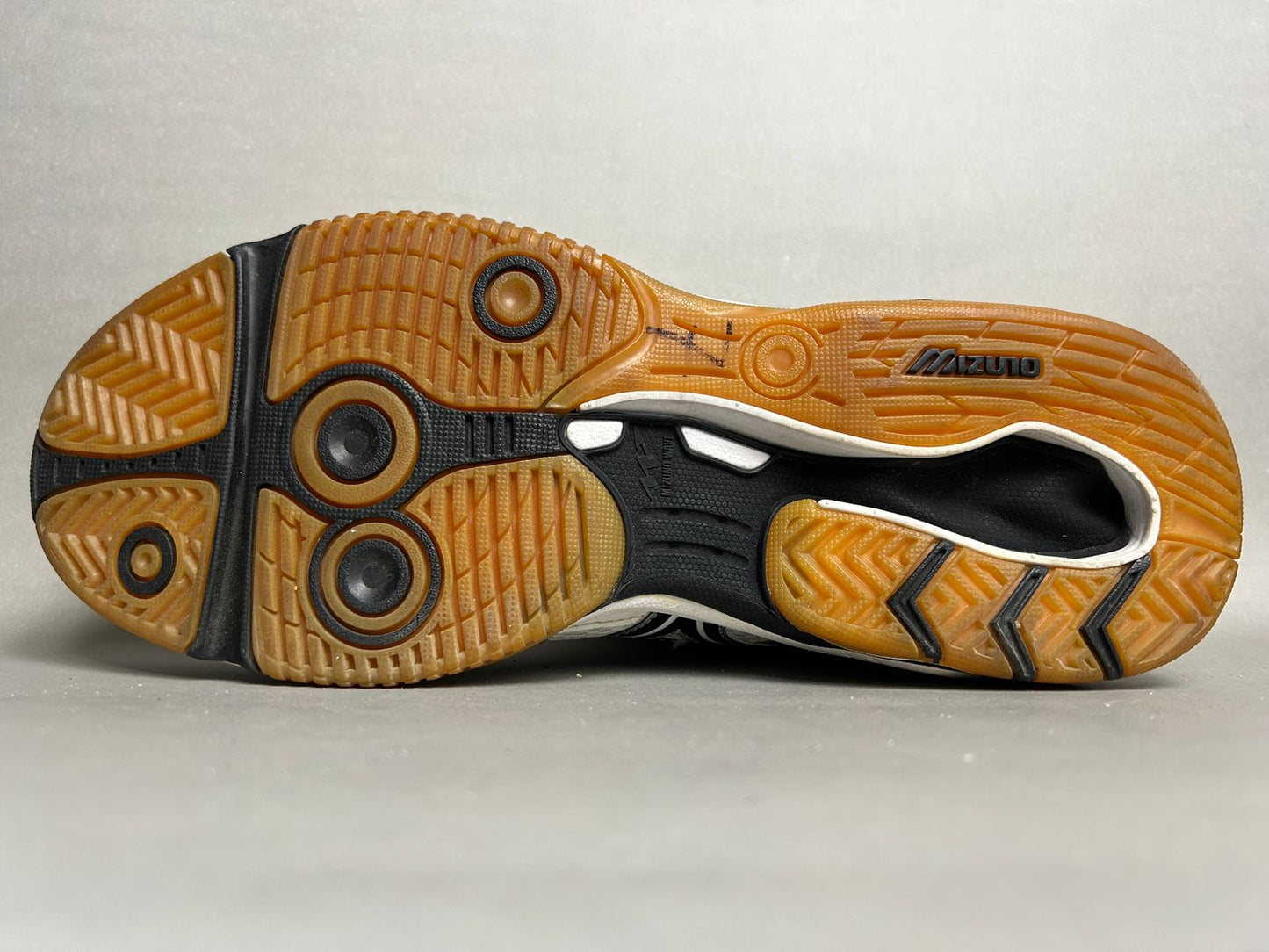 Mizuno Wave Tornado 2 - EURO 42.5