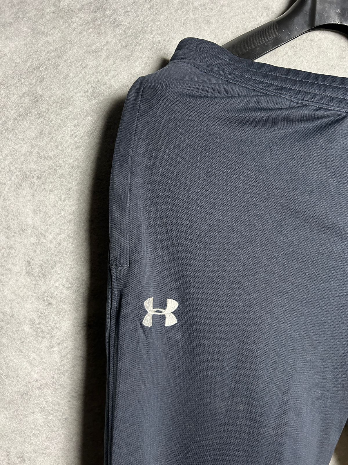 Under Armour Black Fitted Trouser - Large