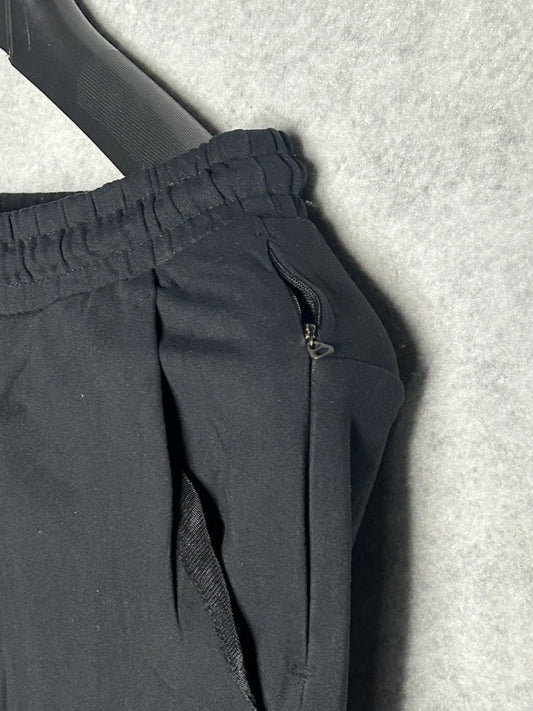 Old Navy Tapered Go Dry Trouser - Medium