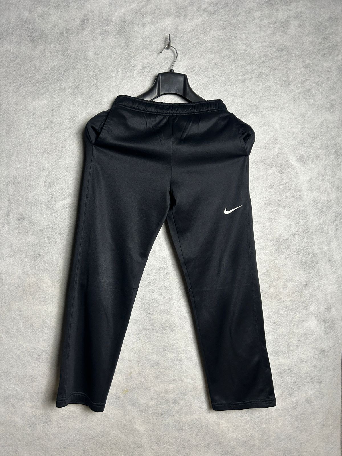 Nike Therma Fit 3 QTR Black - Large